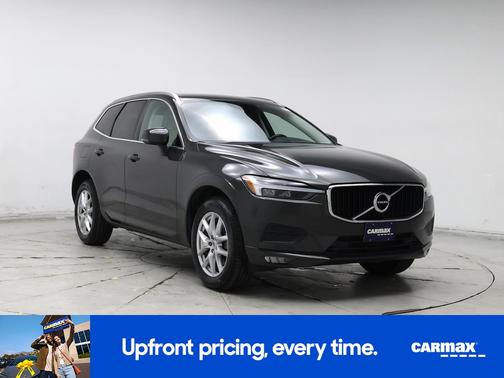 2021 Volvo XC60 T5 Momentum