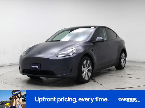 Gray 2023 Tesla Model Y Long Range
