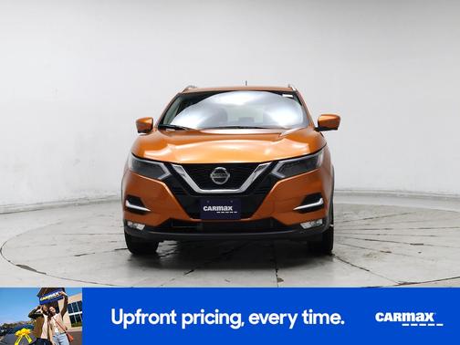 Orange 2022 Nissan Rogue Sport SL