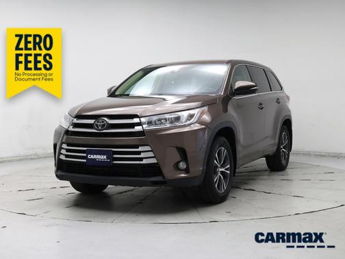 Brown 2018 Toyota Highlander LE Plus