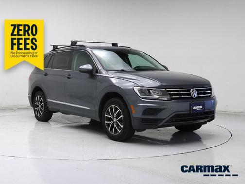 Gray 2020 Volkswagen Tiguan SE