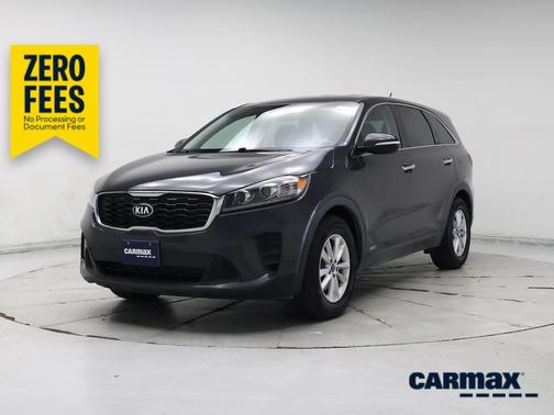 Gray 2019 Kia Sorento S