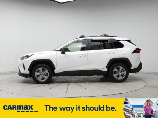2022 Toyota RAV4 Hybrid LE
