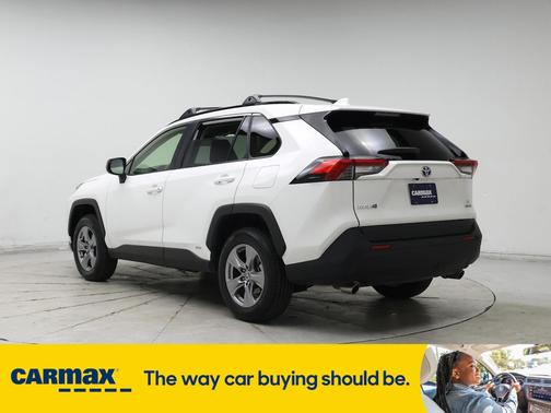 2022 Toyota RAV4 Hybrid LE