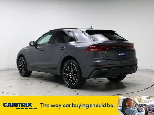2021 Audi Q8 Premium Plus