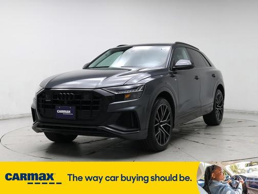 2021 Audi Q8 Premium Plus