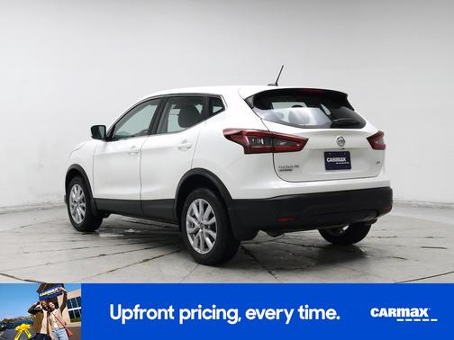 White 2022 Nissan Rogue Sport S