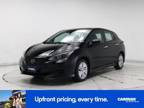 Black 2024 Nissan Leaf S
