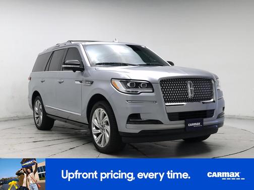Silver 2023 Lincoln Navigator Reserve