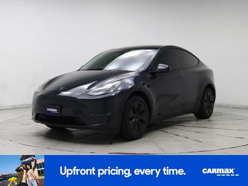 Gray 2025 Tesla Model Y Long Range