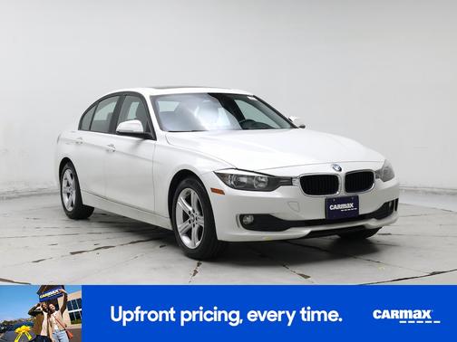 White 2015 BMW 320 XI