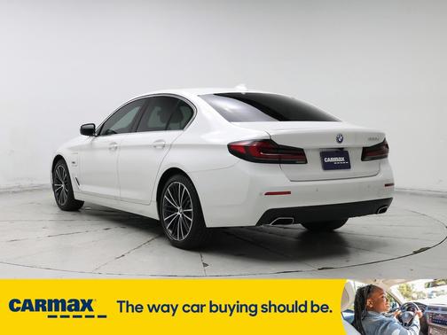 2022 BMW 530e