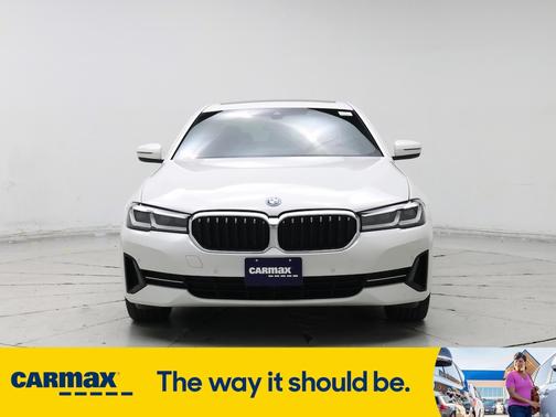 2022 BMW 530e