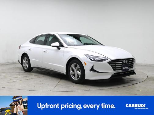 2022 Hyundai SONATA SE