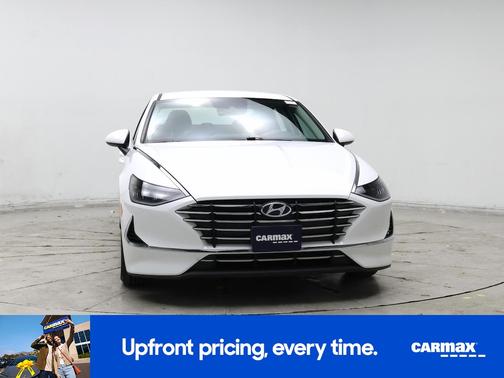 2022 Hyundai SONATA SE