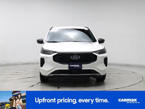 White 2023 Ford Escape ST-Line