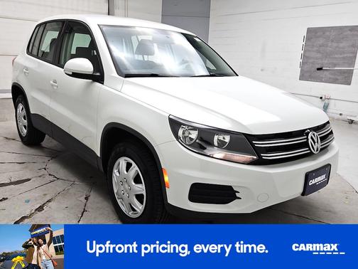 White 2018 Volkswagen Tiguan Limited