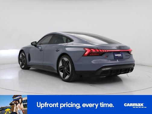 2022 Audi RS e-tron GT 