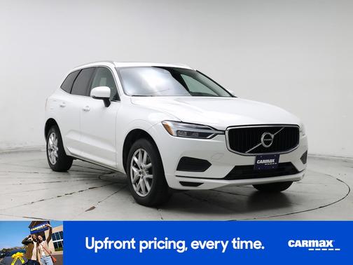2020 Volvo XC60 T5 Momentum