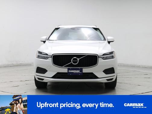 2020 Volvo XC60 T5 Momentum