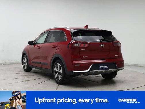 Red 2018 Kia Niro EX