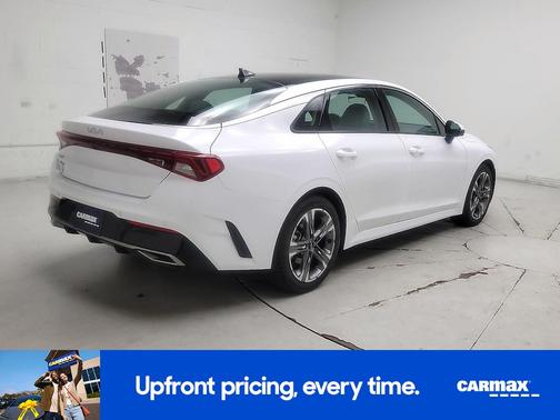 2022 Kia K5 EX