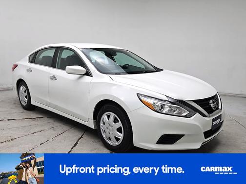 White 2017 Nissan Altima S