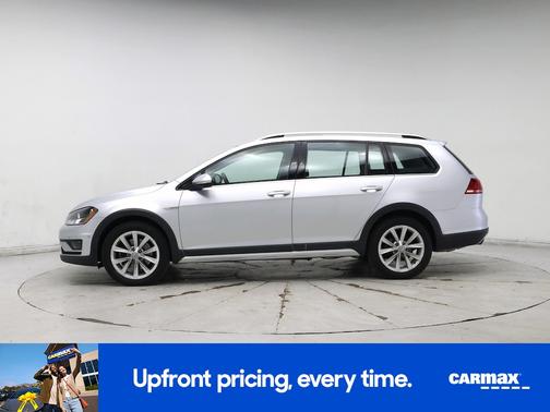 Silver 2017 Volkswagen Golf Alltrack SE