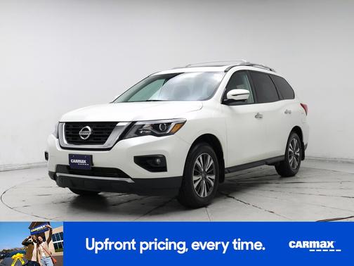 2017 Nissan Pathfinder Platinum