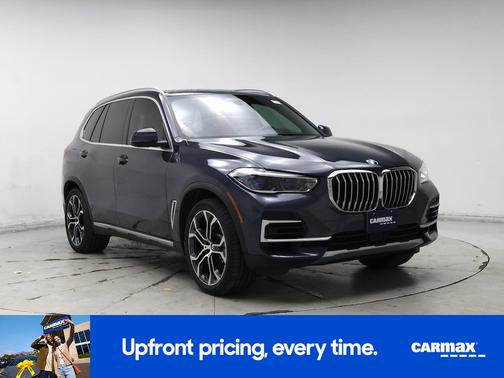 Gray 2022 BMW X5 sDrive40i