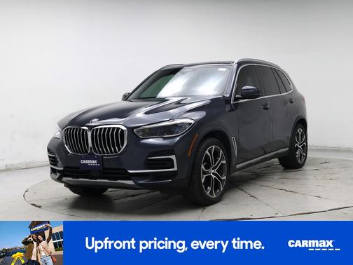 Gray 2022 BMW X5 sDrive40i