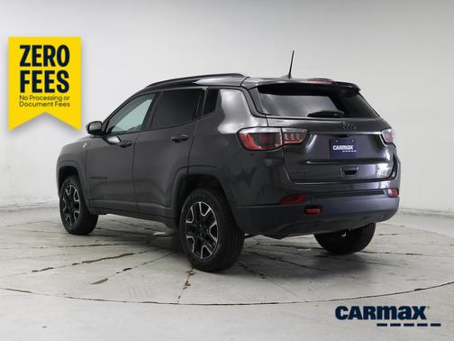 Gray 2019 Jeep Compass Trailhawk