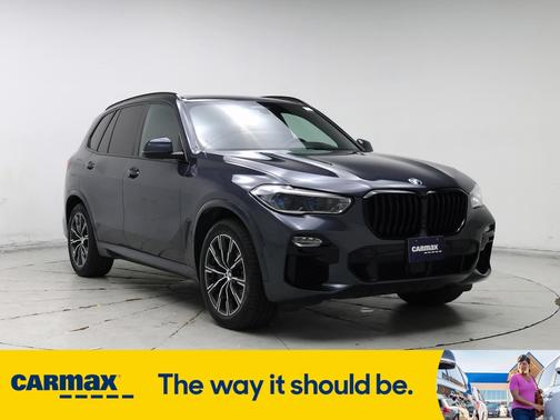 2021 BMW X5 M50i