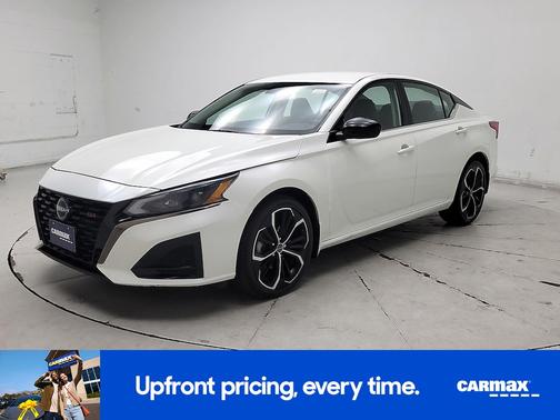 2023 Nissan Altima SR