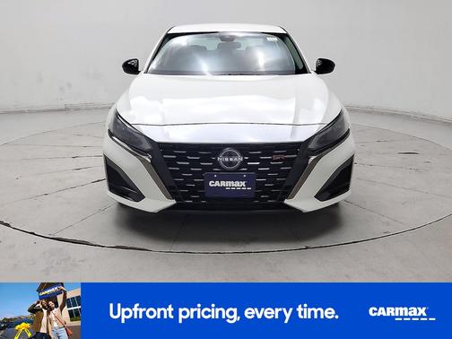 2023 Nissan Altima SR