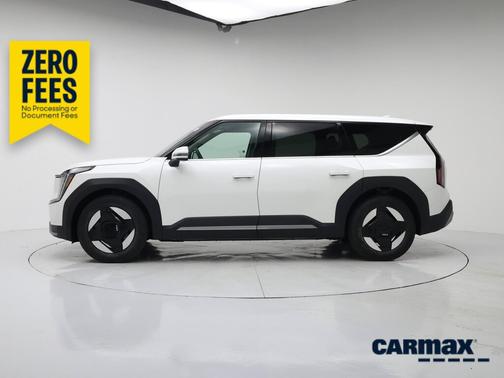 White 2024 Kia EV9 Light