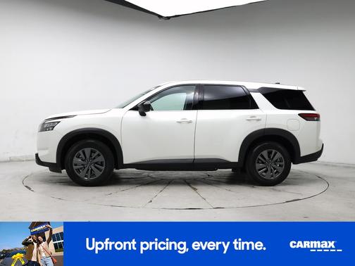 2024 Nissan Pathfinder S