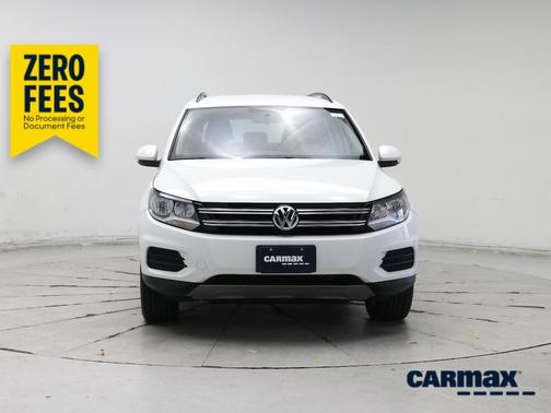 White 2017 Volkswagen Tiguan S