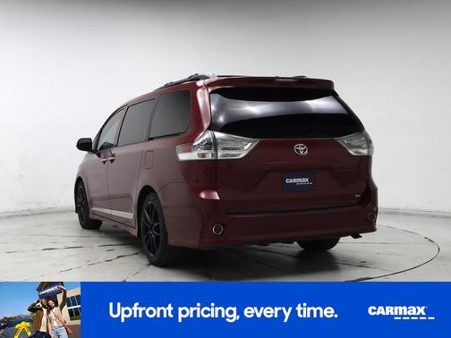 Red 2016 Toyota Sienna SE Premium