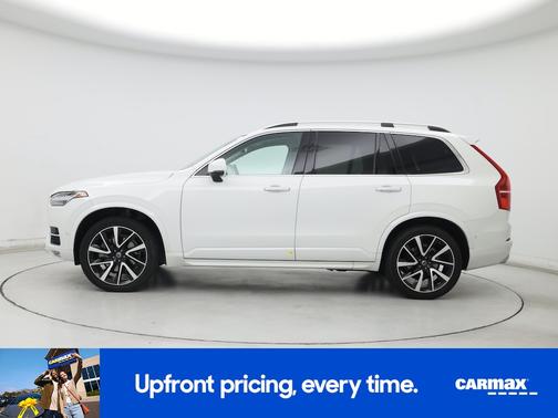 2018 Volvo XC90 T6 Momentum
