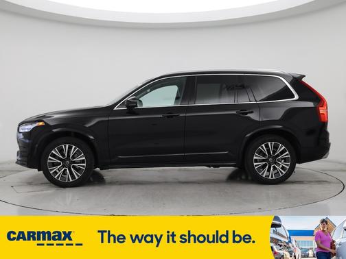 2020 Volvo XC90 T6 Momentum