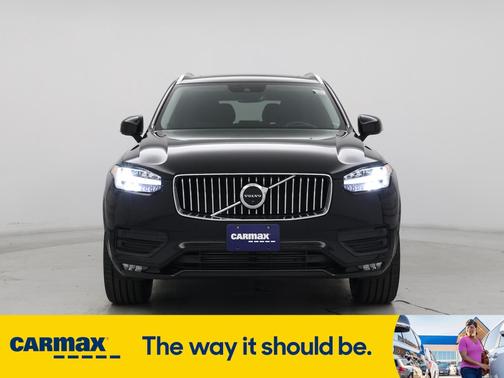 2020 Volvo XC90 T6 Momentum