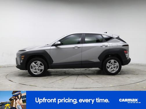 2024 Hyundai KONA SE