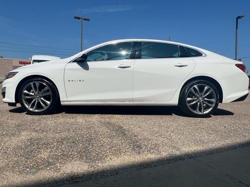 2021 Chevrolet Malibu FWD LT
