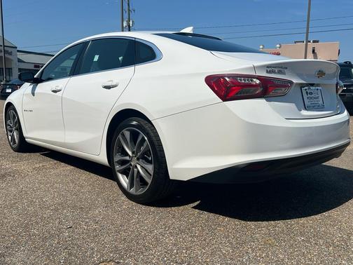 2021 Chevrolet Malibu FWD LT