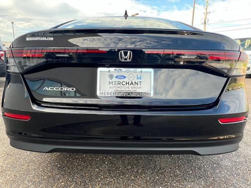 2025 Honda Accord LX 1.5T