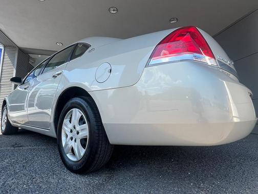 2008 Chevrolet Impala LS