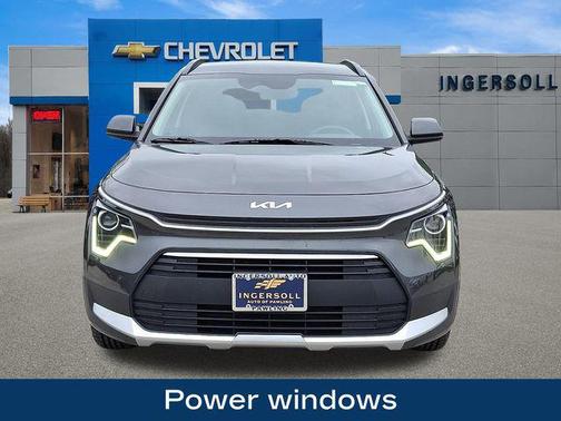 2023 Kia Niro LX