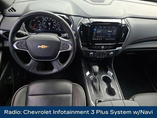 Mosaic Black Metallic 2023 Chevrolet Traverse Premier