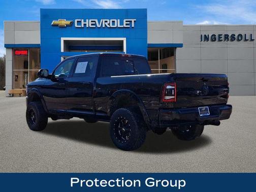 2019 RAM 2500 Laramie Crew Cab 4x4 6'4' Box